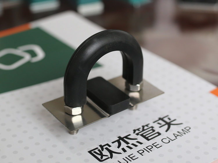 船用U型管夾